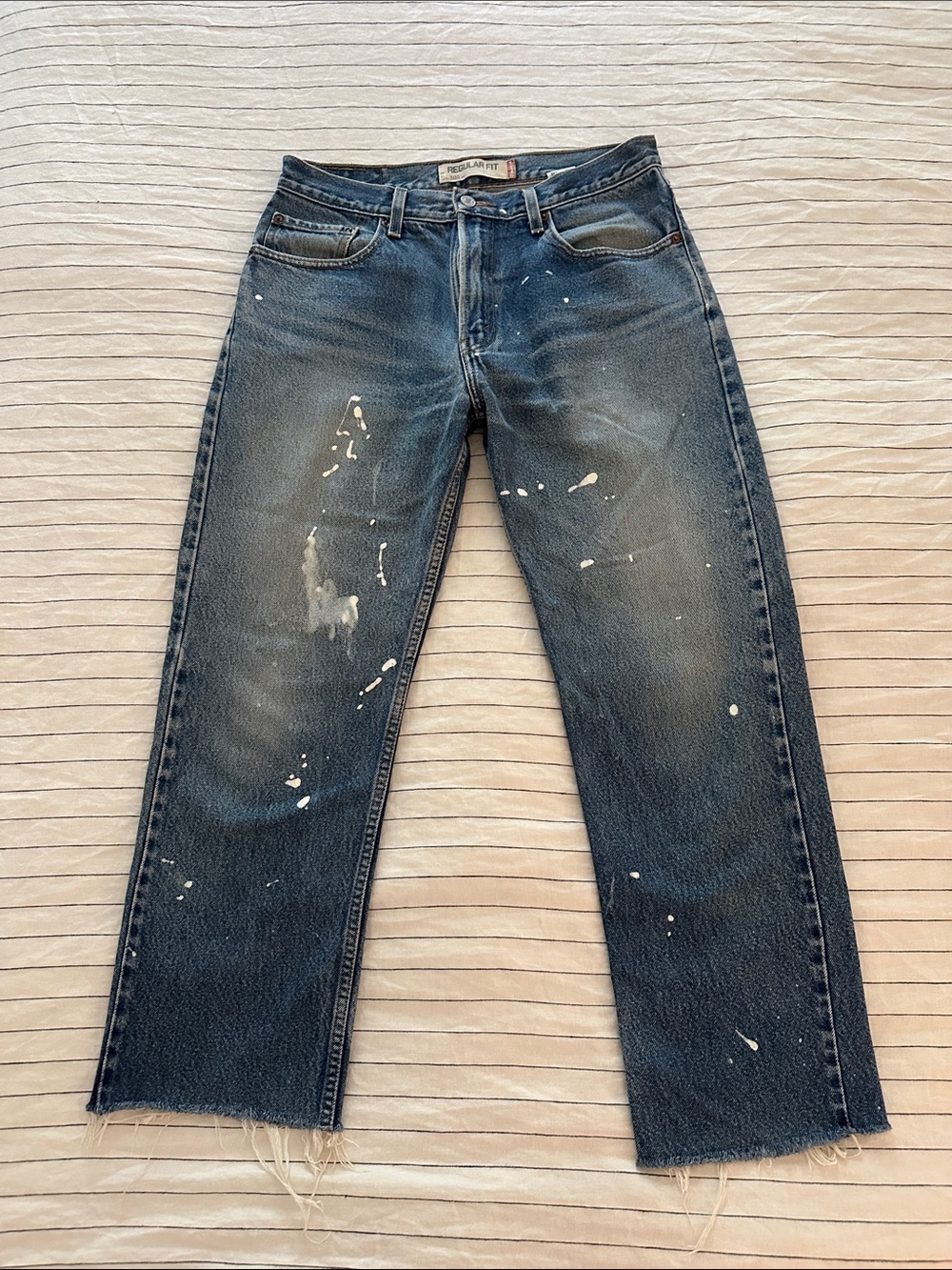 Levi's Straight-Leg Dark Blue Jeans with White Paint Detail